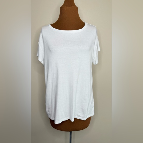 Liz Claiborne Soft Cotton White Short Sleeve Tee Size XL - Picture 1 of 5